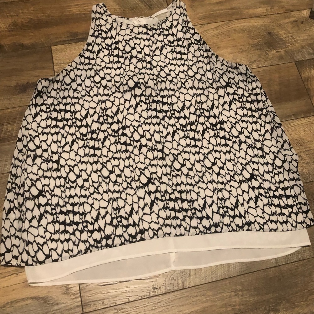 Dalia sleeveless top